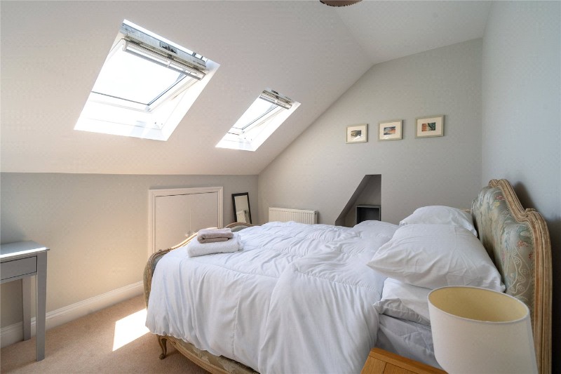 Gleneagle Road, London, SW16