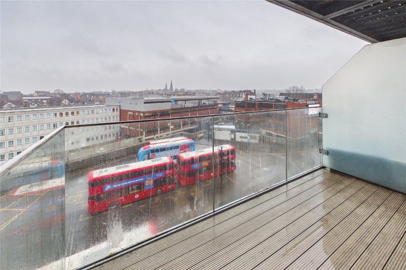 Streatham High Road, London, SW16