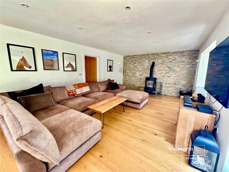 Kennard Road, New Milton, Hampshire, BH25