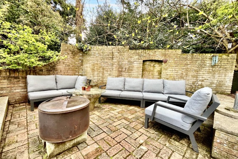 Roslin Gardens, Bournemouth, BH3