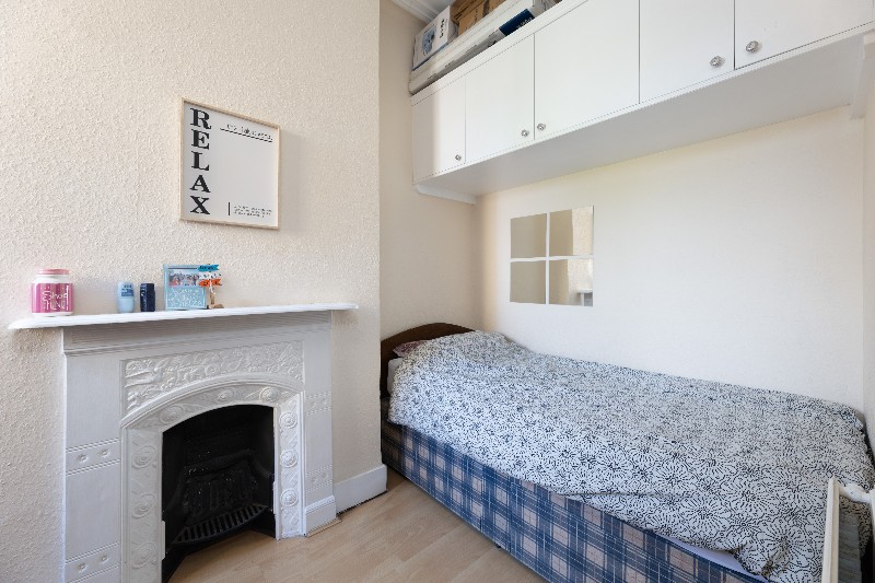 West Hill, London, SW18