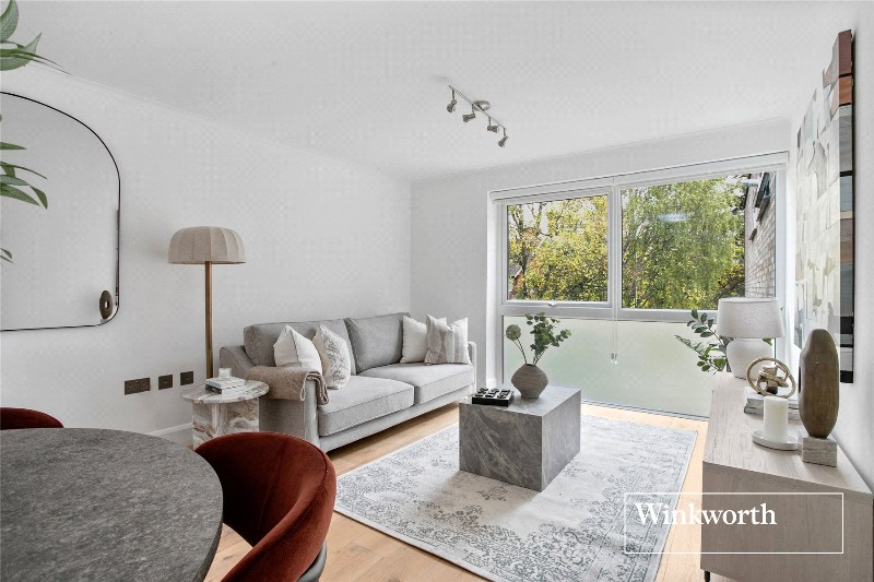 Sutherland Close, Barnet, EN5