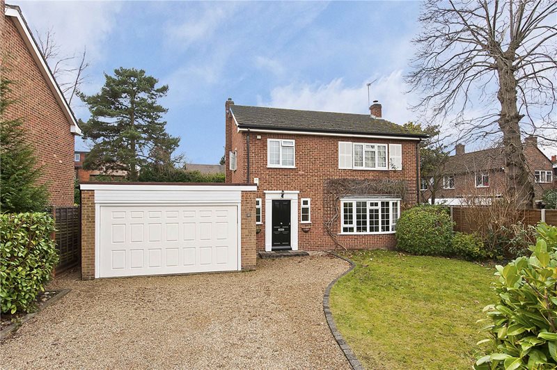 Woodland Grove, Weybridge, KT13