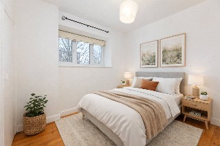 Upper Richmond Road, London, SW15