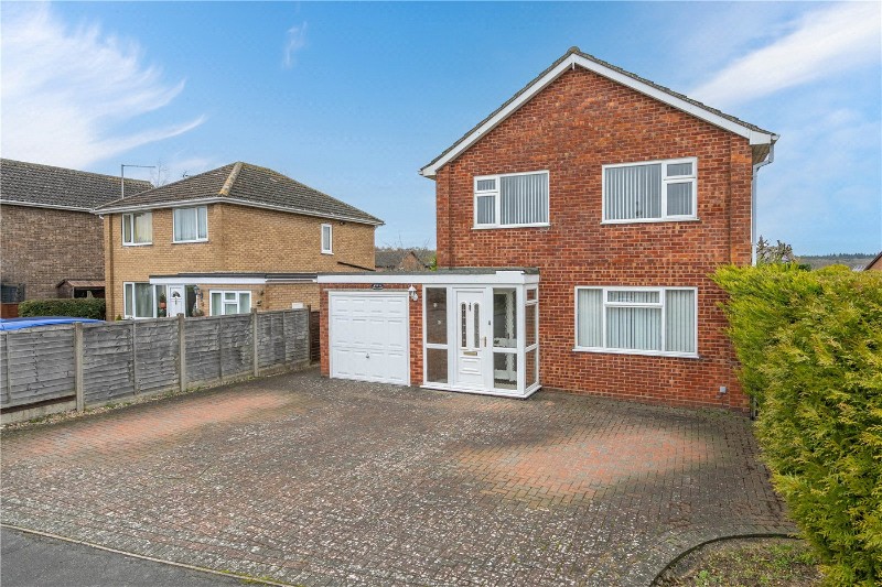 Beech Avenue, Bourne, Lincolnshire, PE10
