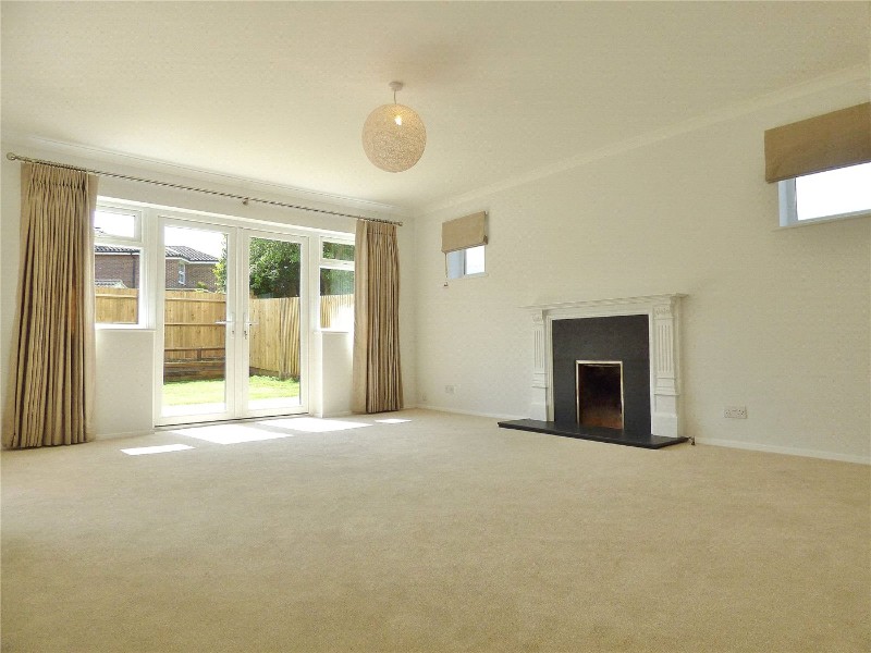 Portmore Park Road, Weybridge, Surrey, KT13