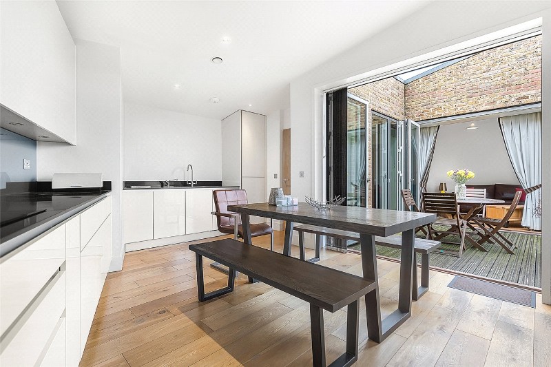 Arbor House, Narrowboat Avenue, Brentford, TW8