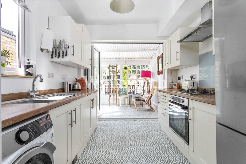 Clonmell Road, London, N17