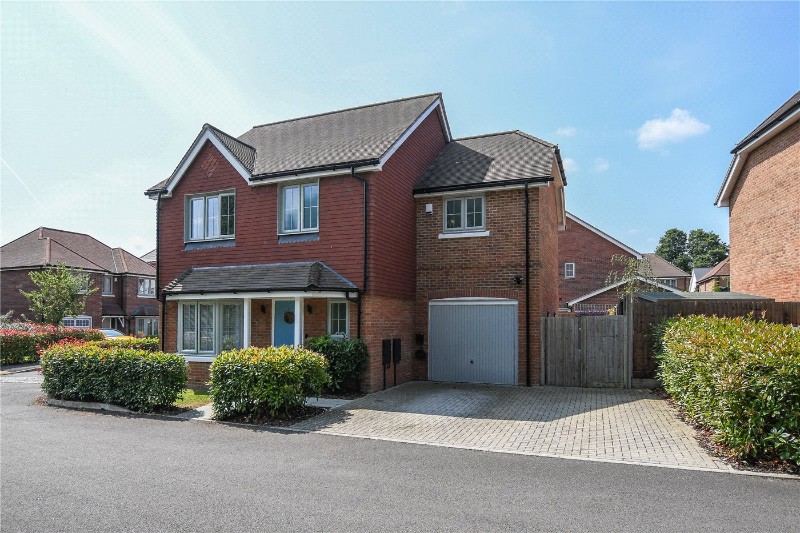 St. Legers Way, Riseley, Reading, Hampshire, RG7