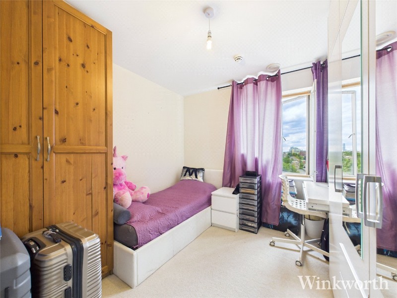 Drayton Green Road, London, W13