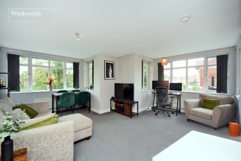 Colborne Way, Worcester Park, KT4