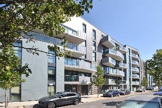 Hawthorne Crescent, Greenwich, London, SE10