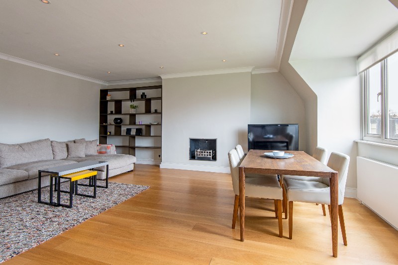 Sutherland Avenue, London, W9