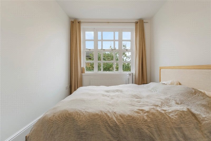 Fortune Court, Queensbridge Road, London, E8