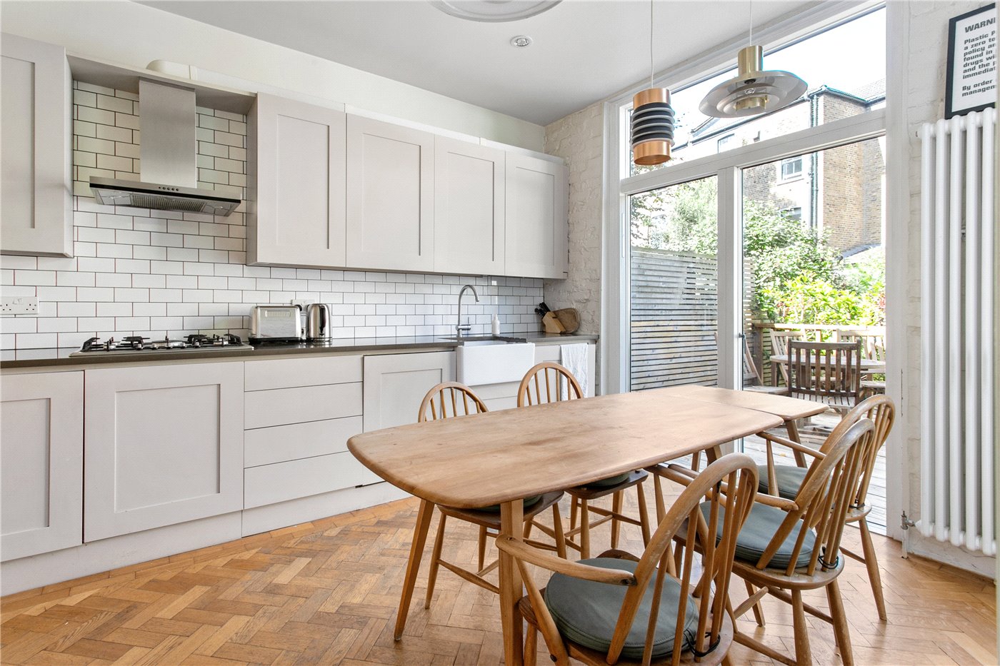 Brownswood Road, London, N4