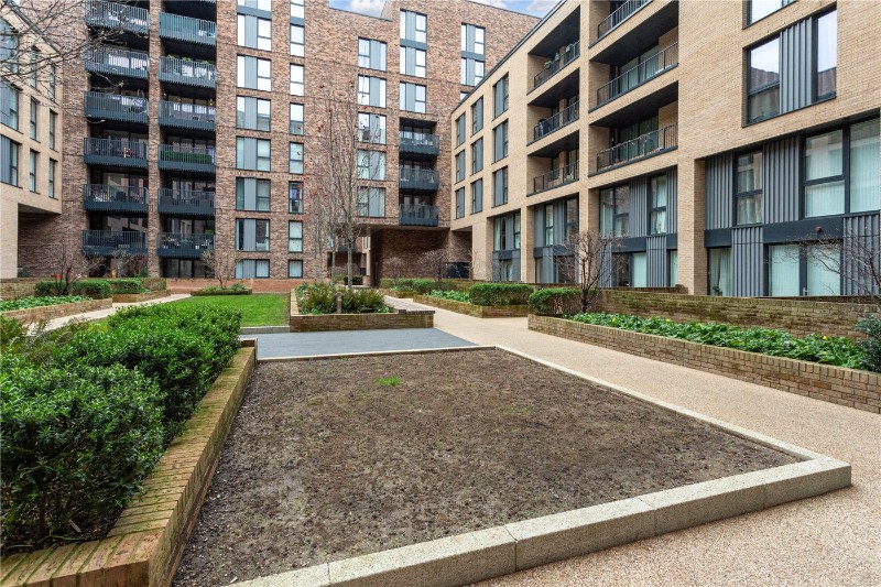 Summerstown, London, SW17