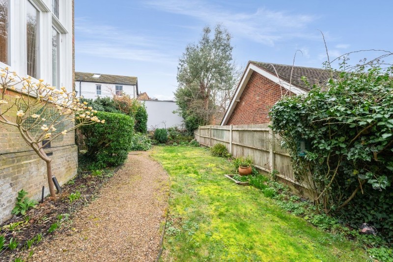 Kingswood Road, Bromley, BR2