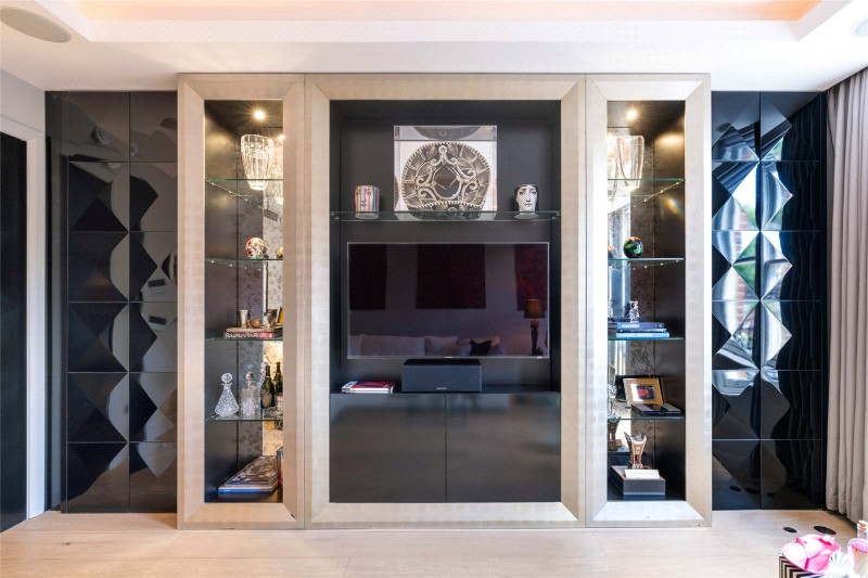 Elgin Avenue, London, W9