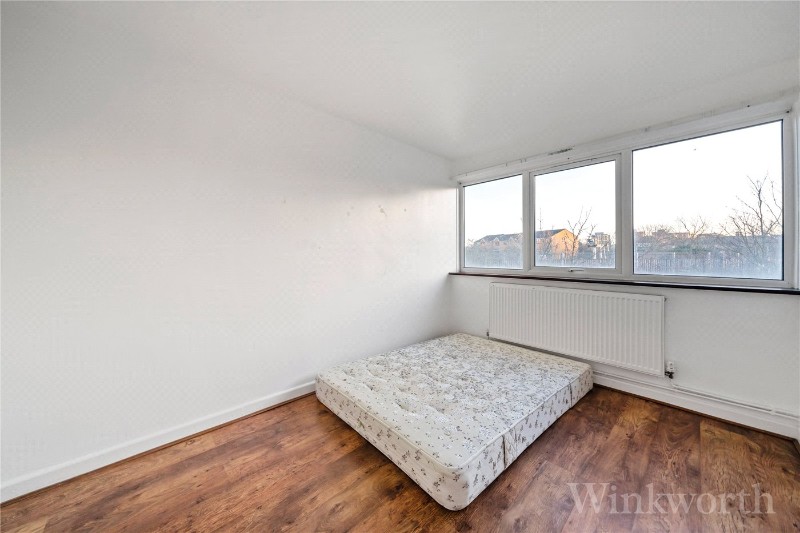 Lovelinch Close, London, SE15