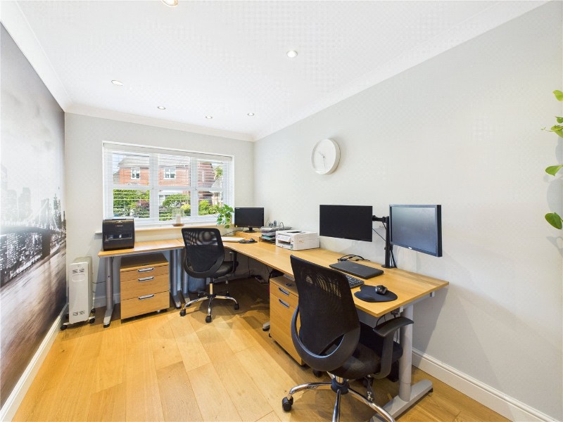 Rogers Close, Tiverton, Devon, EX16