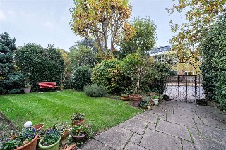 Gwendolen Avenue, London, SW15