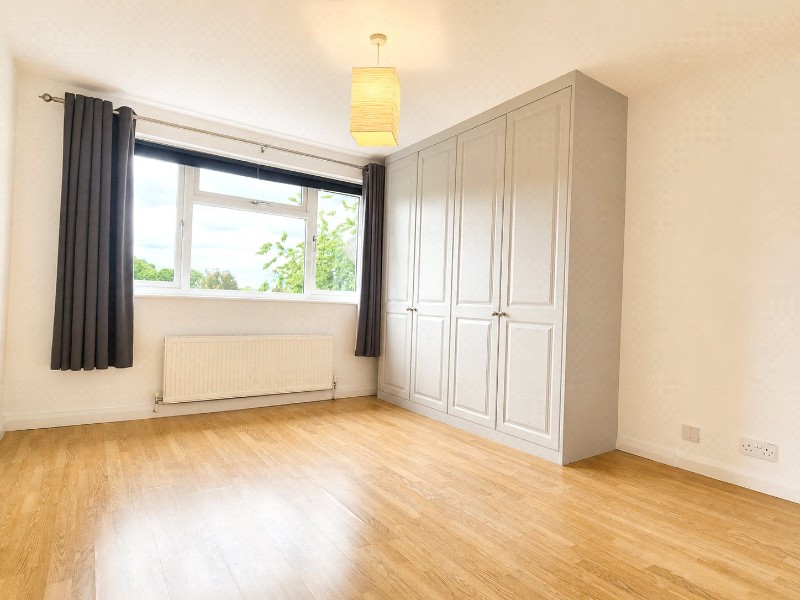 Bells Hill, Barnet, EN5