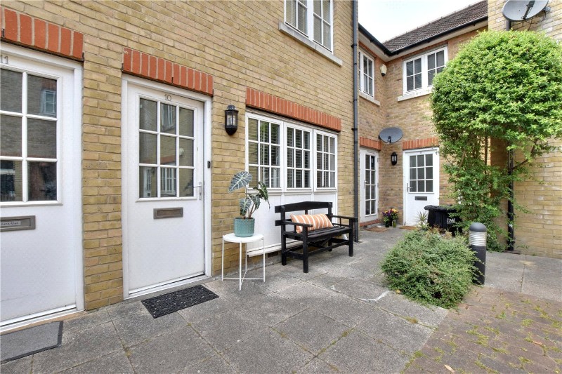 Lownes Courtyard, Boone Street, Lewisham, London, SE13