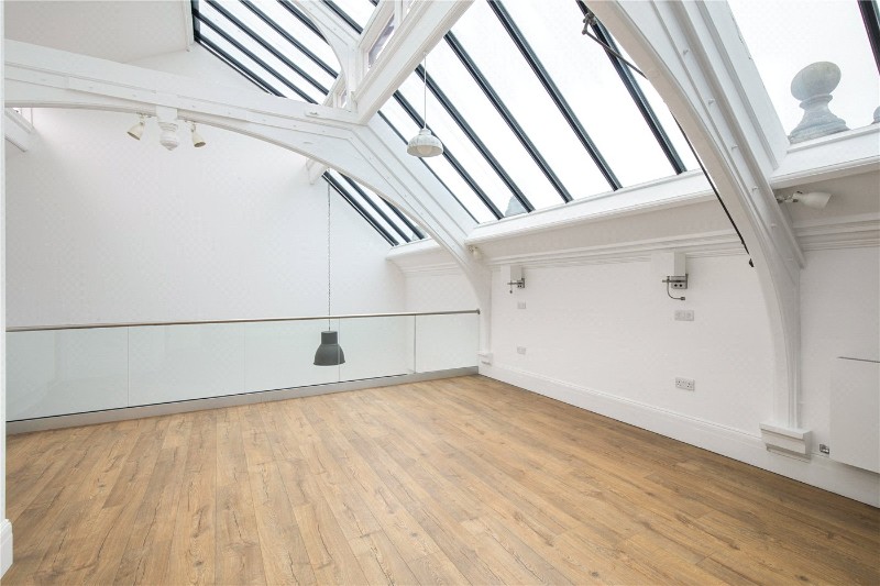 Adelaide Road, London, E10