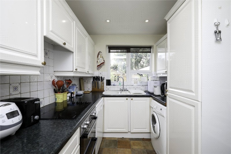 Park Drive, London, W3