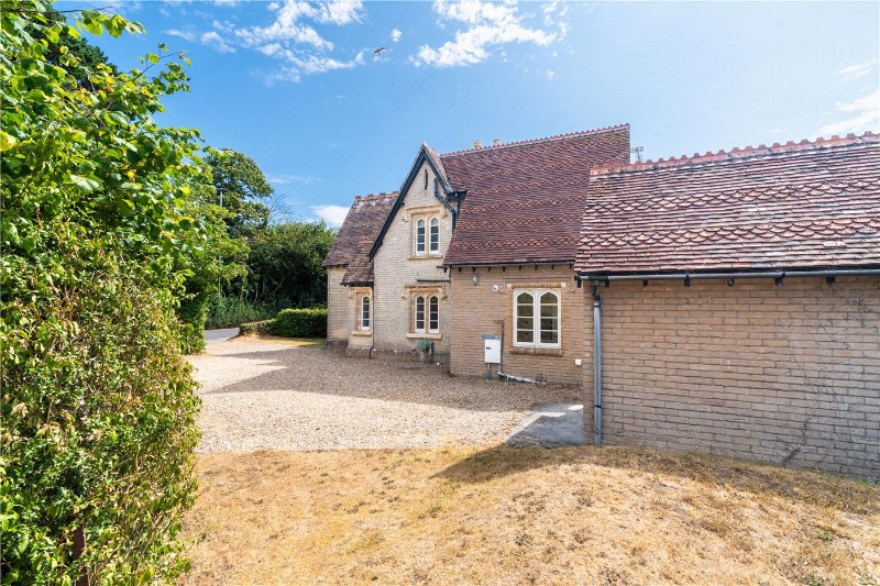 Oakley Lane, Wimborne, Dorset, BH21
