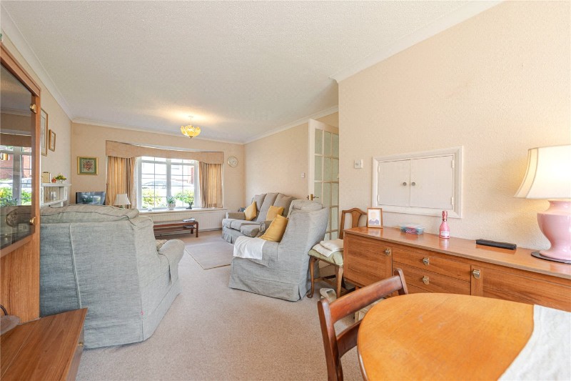 Knoll Drive, Warwick, Warwickshire, CV34