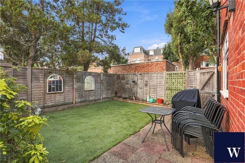 Woodberry Gardens, North Finchley, London, N12