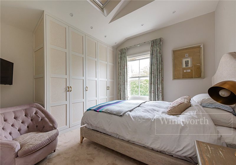 Crediton Road, London, NW10