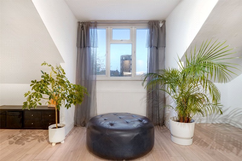 Burghley Road, London, NW5