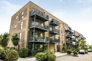 Apple Yard, London, SE20
