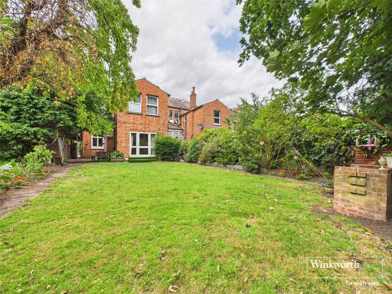 Station Road, Hendon, NW4