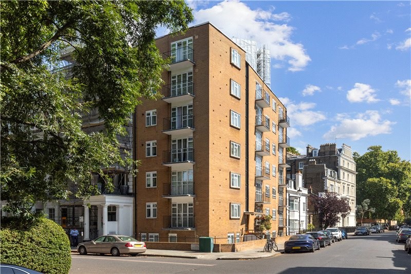 Courtfield Gardens, London, SW5