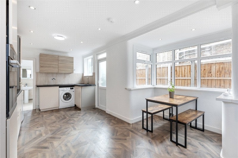 Dunlace Road, London, E5