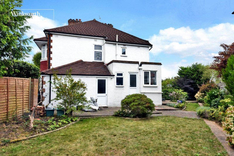 Leyfield, Worcester Park, KT4