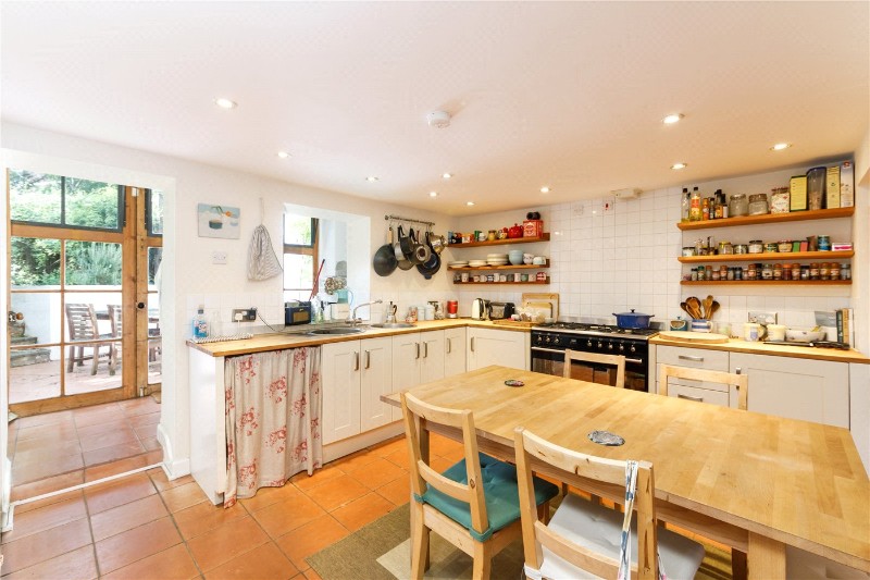 Marlborough Avenue, London, E8