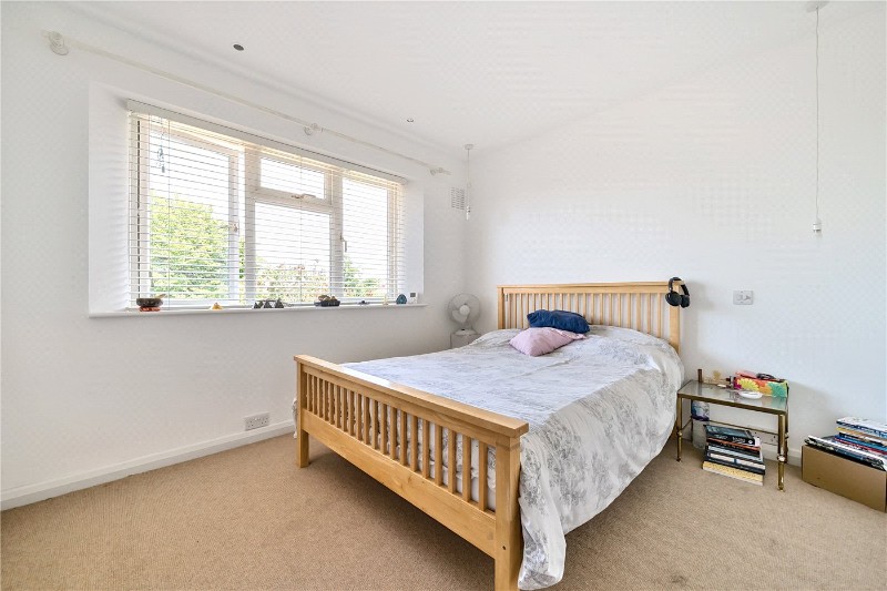 Green Lane, Farnham, United Kingdom, GU9