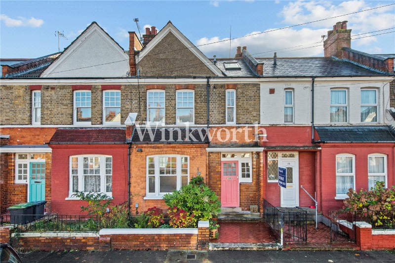 Hewitt Avenue, London, N22