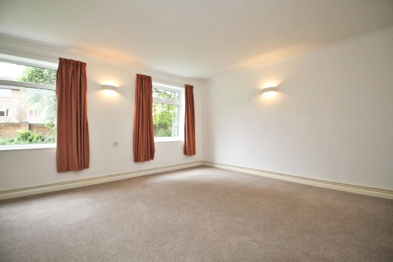 Caroline Court, Bath Road, Reading, Berkshire, RG1