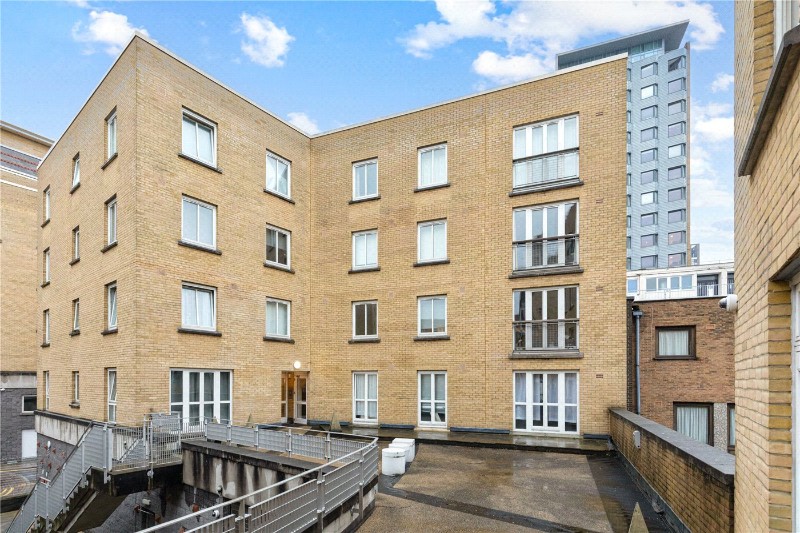 Coke Street, London, E1