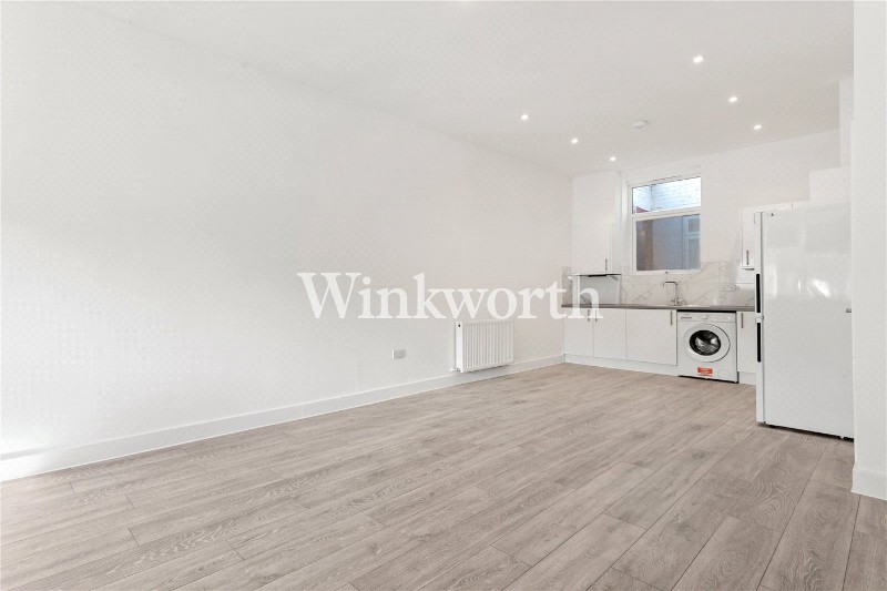 Wightman Road, Ground Floor, London, N4