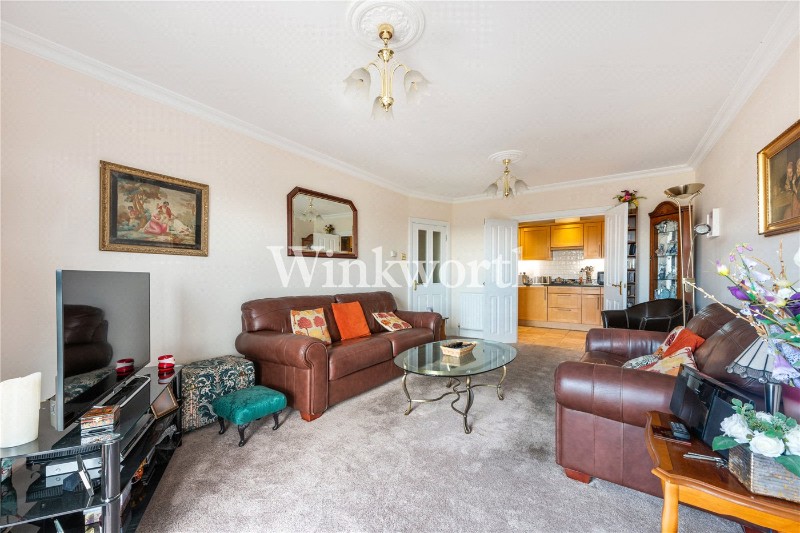 Aldermans Hill, London, N13
