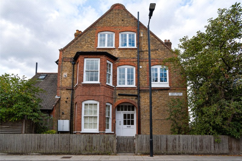 Oakhurst Grove, East Dulwich, London, SE22
