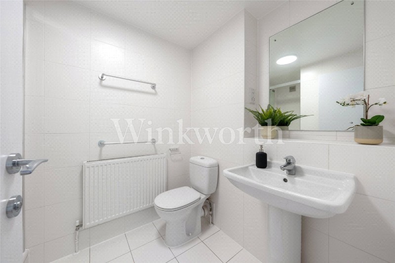 Britten Close, London, NW11