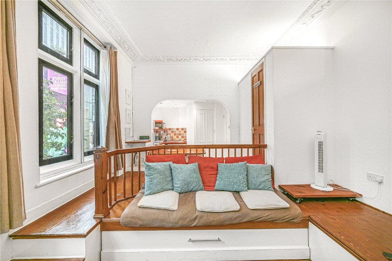 Charing Cross Road, London, WC2H