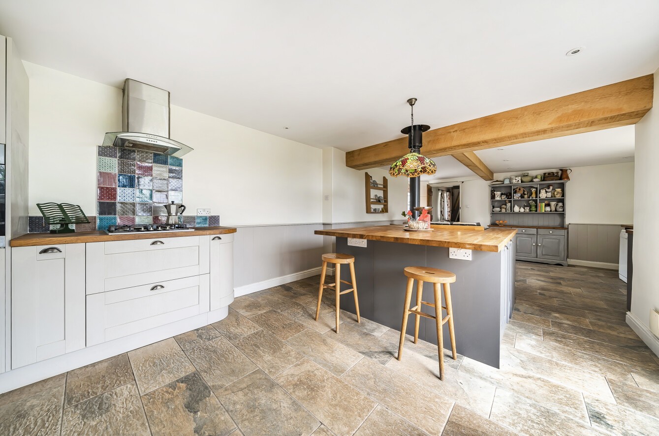 3 bedroom property for sale in Morchard Crediton, Devon, EX17